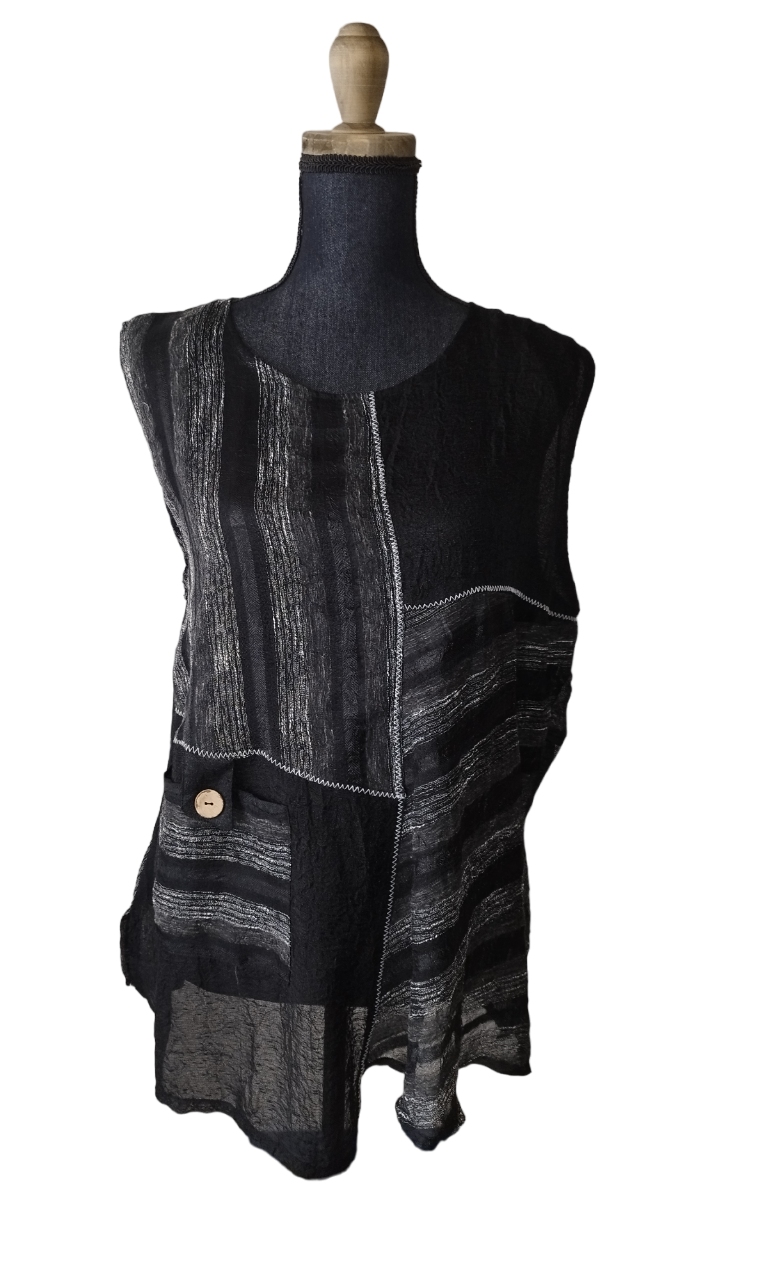 Tunique noir et blanc doublure noire T. XXL
