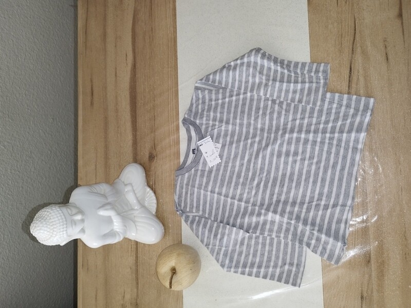 Tee-shirt rayé gris blanc manche longue T. 4 ans