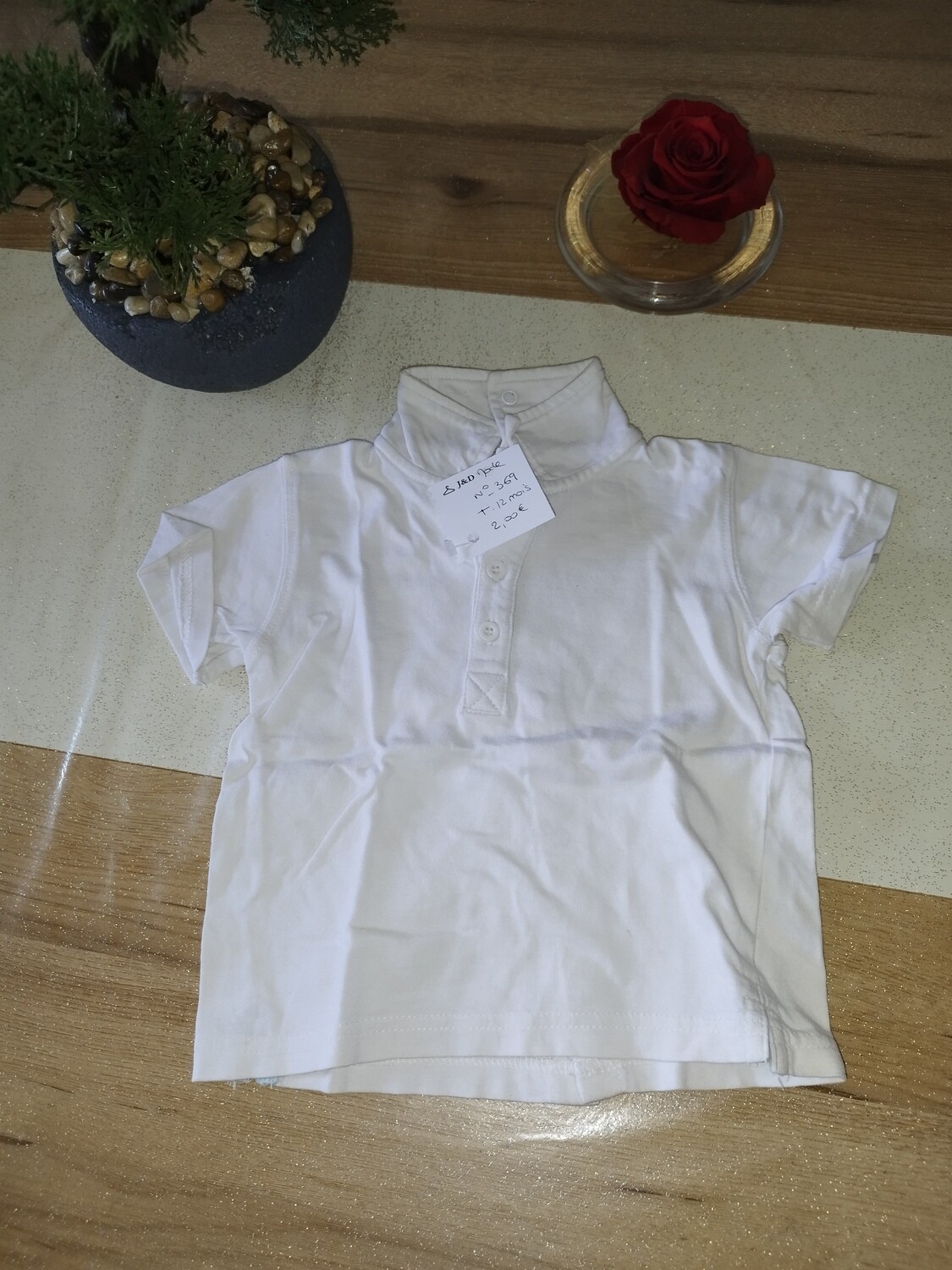 Tee-shirt blanc manche courte col T. 12 mois