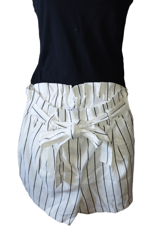 Short blanc rayé noir Bershka T. S