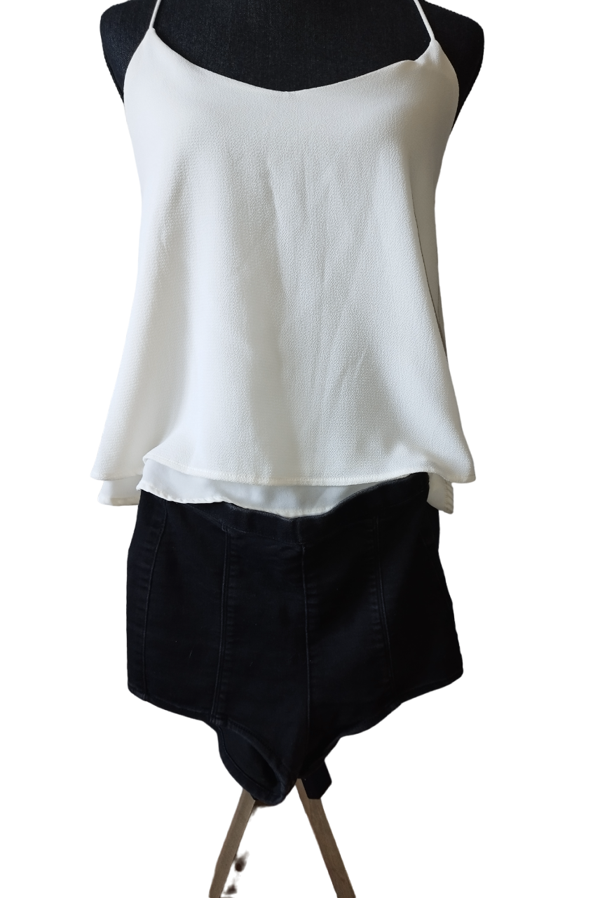 Mini Short noir Bershka T. S