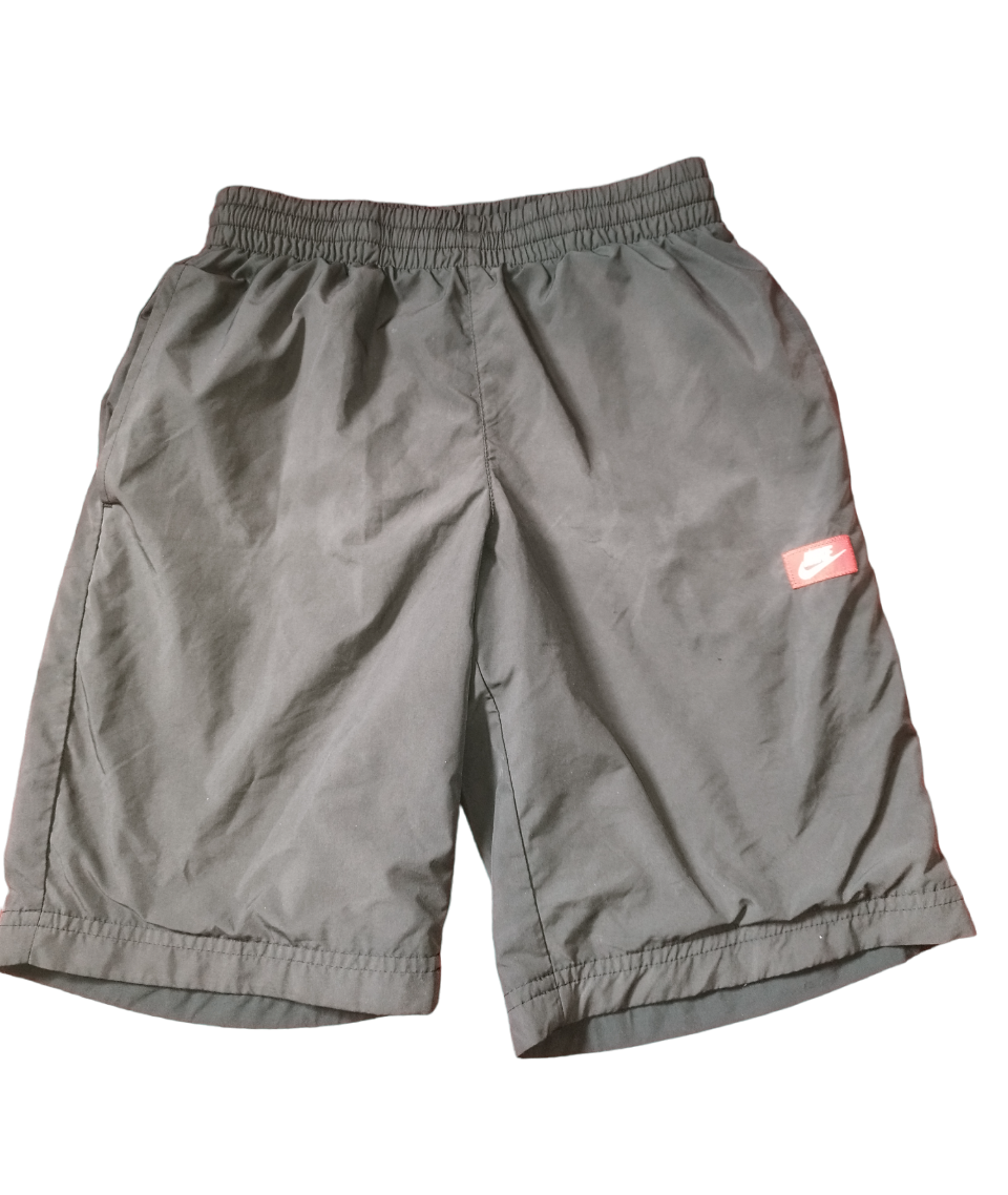 Short Nike Taille: 8-10 ans