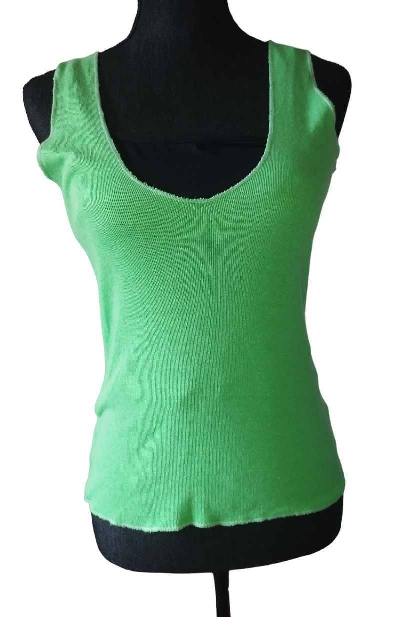 Débardeur vert col v Taille: M