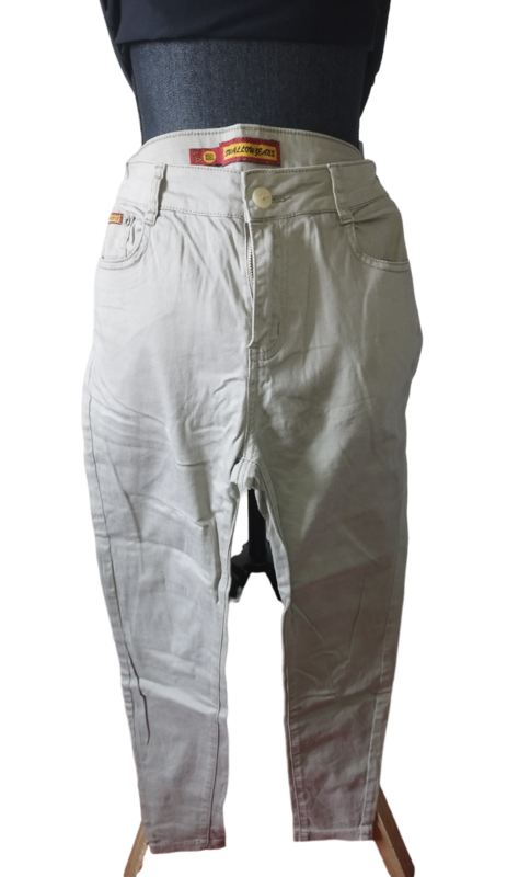 Pantalon gris strass poche Taille: M