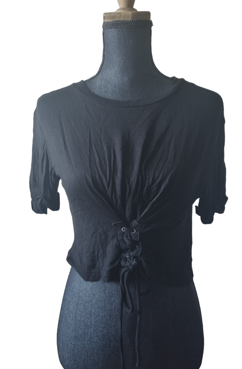 Tee-shirt court noir jennyfer ficelle T. S