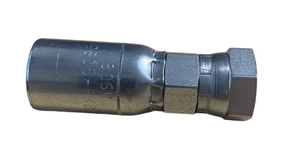 16U-066 HOSE END CS05-16X16