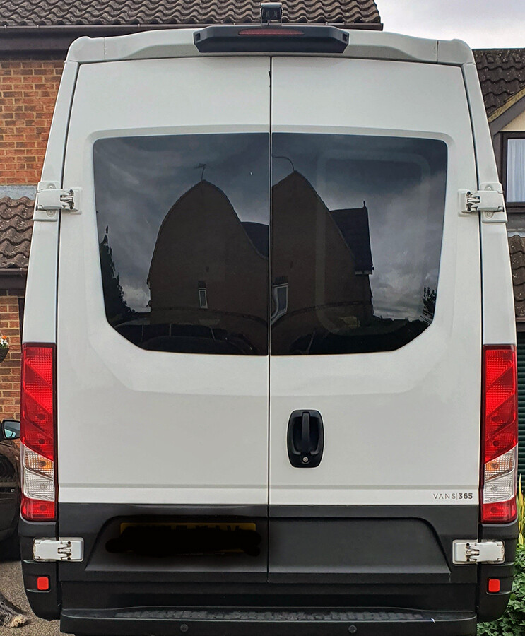 Iveco Daily 2014+ Rear Barn Door Window Kit MWB &amp; LWB