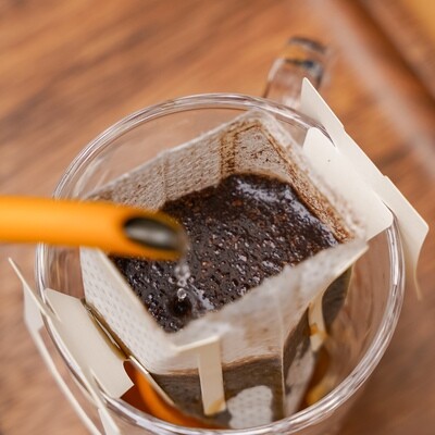 100% Kona Coffee Pour-Over
