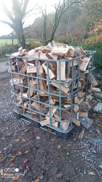 Seasoned softwood IBC