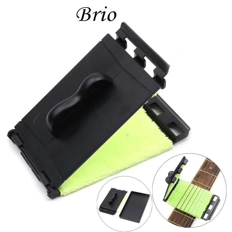 Brio  Guitar String Scrubber Cleaner