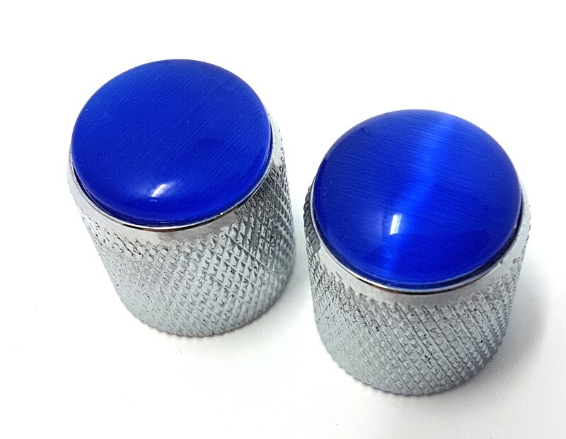Brio Gem Knob Chrome w Blue Stone - Metric