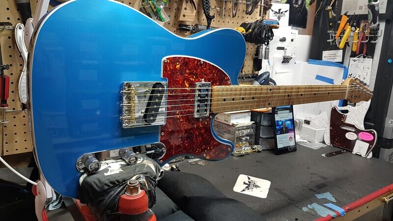 SOLD!  Carparelli Qster Humbucker/Single Coil Alder Body Roasted Maple Neck Metallic Blue