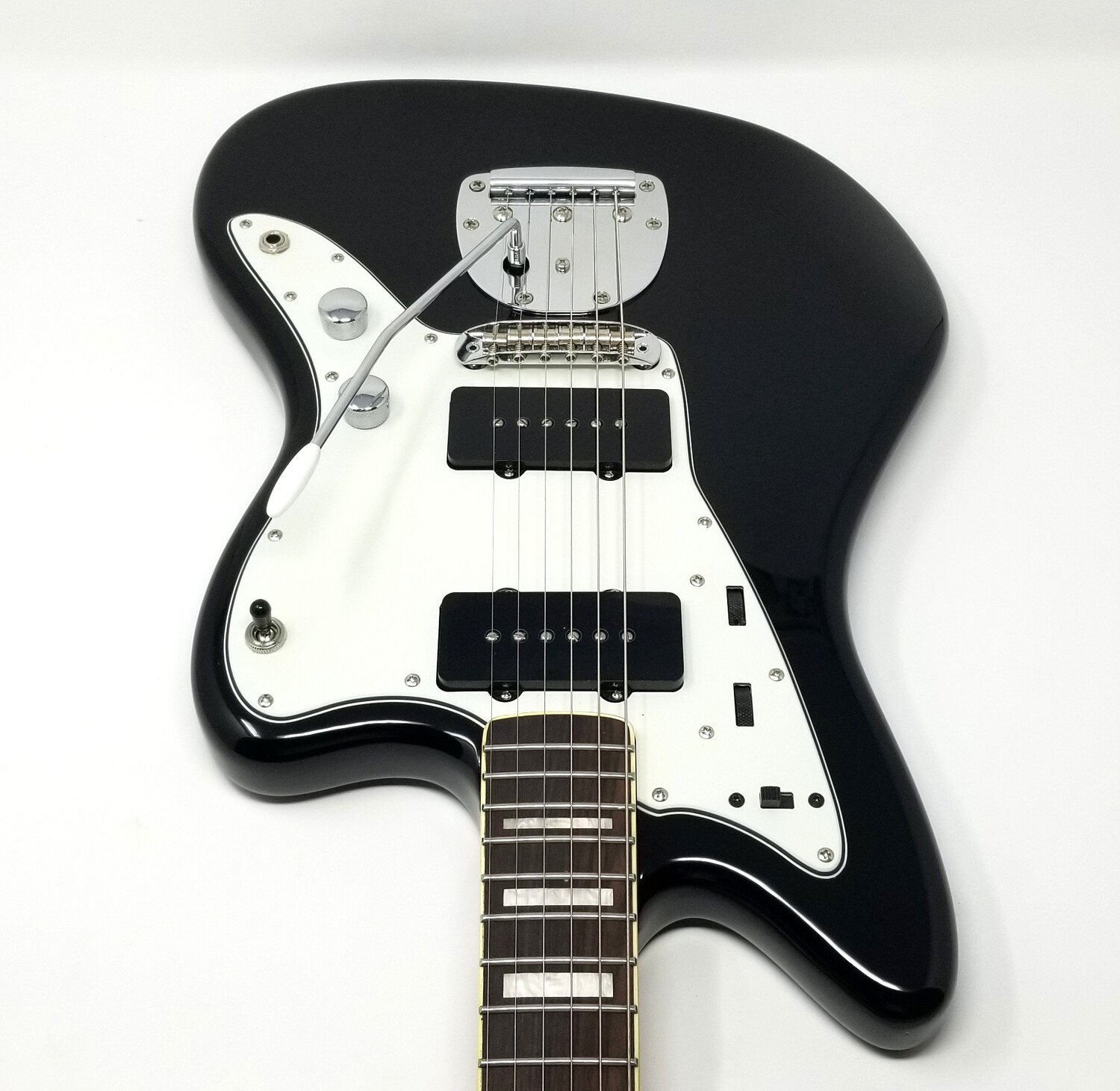 SOLD.
Carparelli Jazzmaster Loaded with Lollars P90 Black Gloss