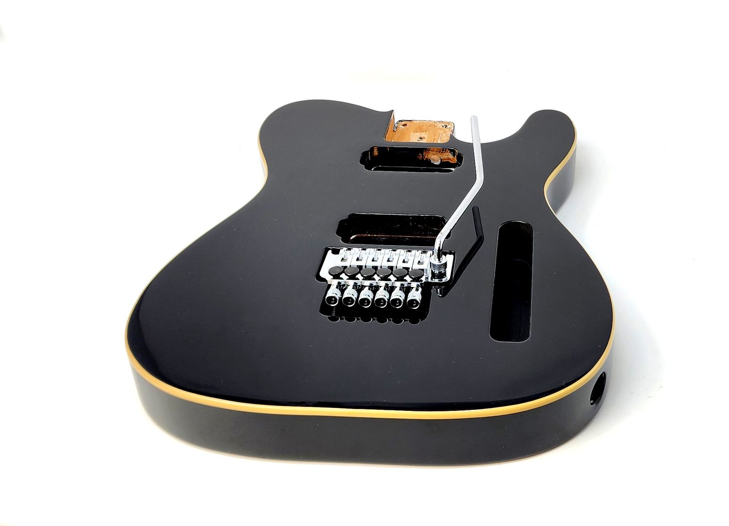 Brio T-Style Black Floyd Rose Ready Cream Binding Belly Cut