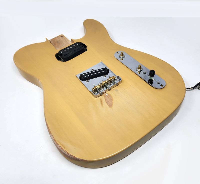 Carparelli Right Hand Reverse Tele  Control Plate Vitamin-Q