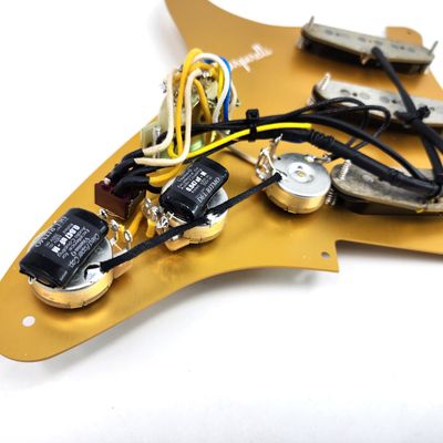 Carparelli 9-Way Strat Mod – Pro-Built Loaded Pickguard with Vintage Tone System