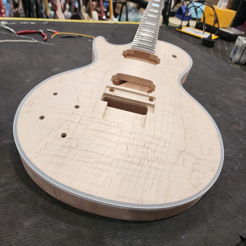 LEFT HAND LP-Style 5/8" thick Flame Maple Top, Mahogany Body &amp; Neck