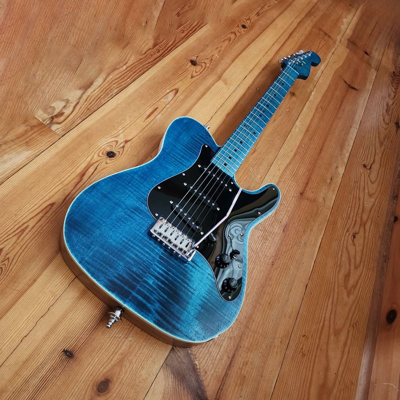 Carparelli Hybrid T&amp;S – Turquoise Blue Flamed Maple