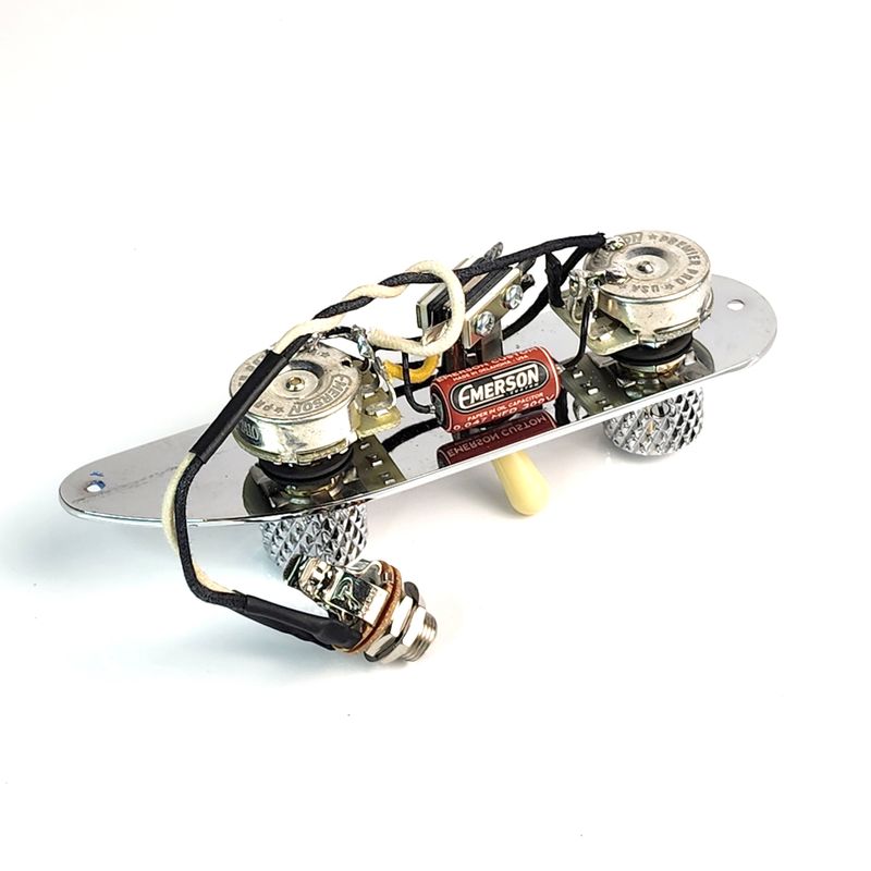 Carparelli 50’s-Wired PB/Tele Bass Control Kit – Switchcraft 3-Way, Emerson 250K Pots, 0.047µF PIO, Pure Tone Jack
