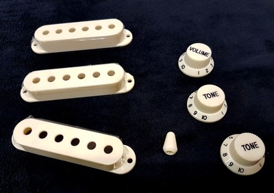 Pickup covers + 2T1V knobs + 5-Way switch tip Parchment