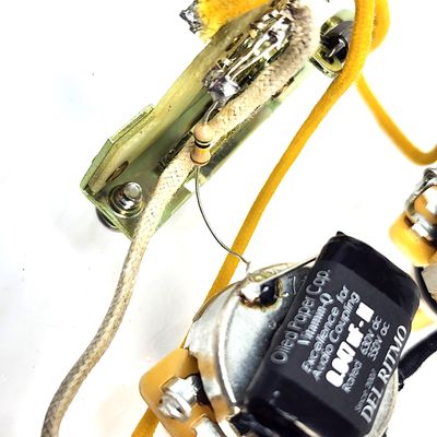 Carparelli HSS / HH Rear-Routed Strat Wiring Harness — CTS 500K Long-Shaft, CRL Switching, Vitamin Q PIO &amp; Pure Tone Jack