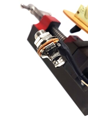 Carparelli Pre-Wired Strat HSS Guitar Wiring Harness + 2 Vitamin Q Paper in Oil Caps 500k CTS Pots