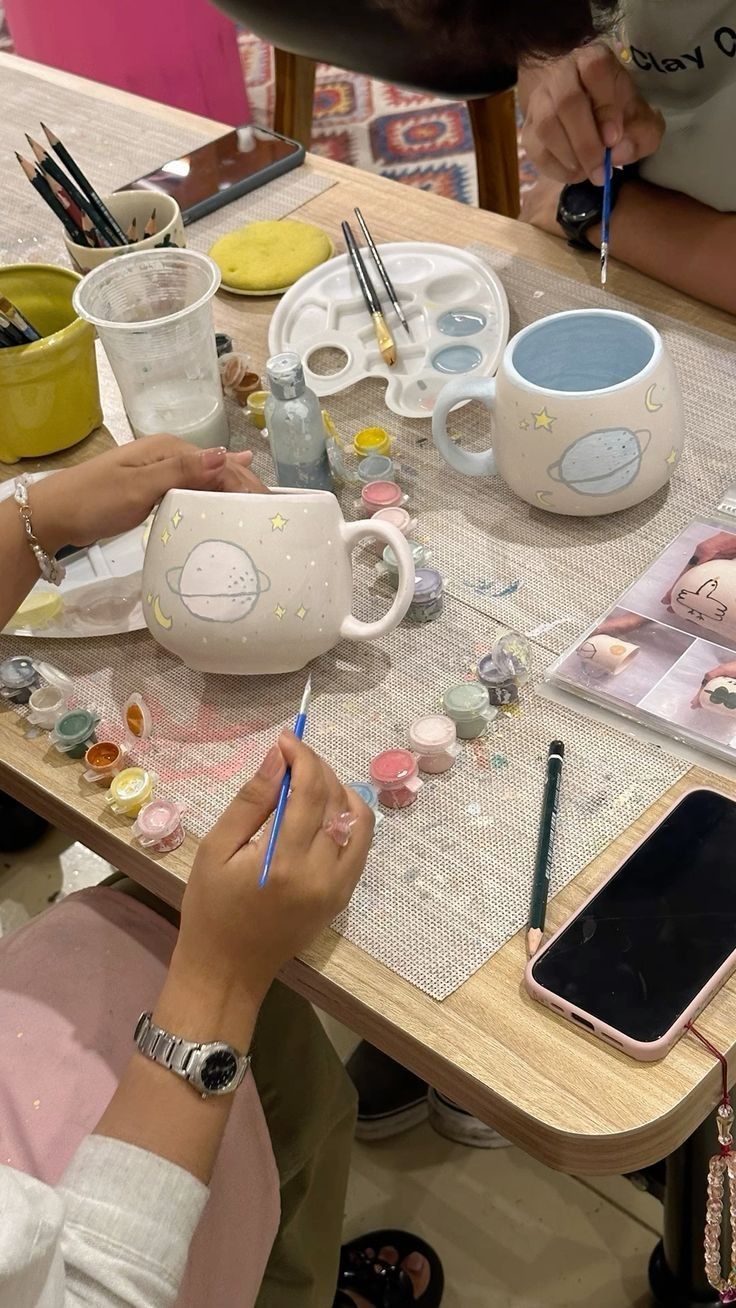 CREA TU VELA + PINTA CERÁMICA / Asociación Pridelia