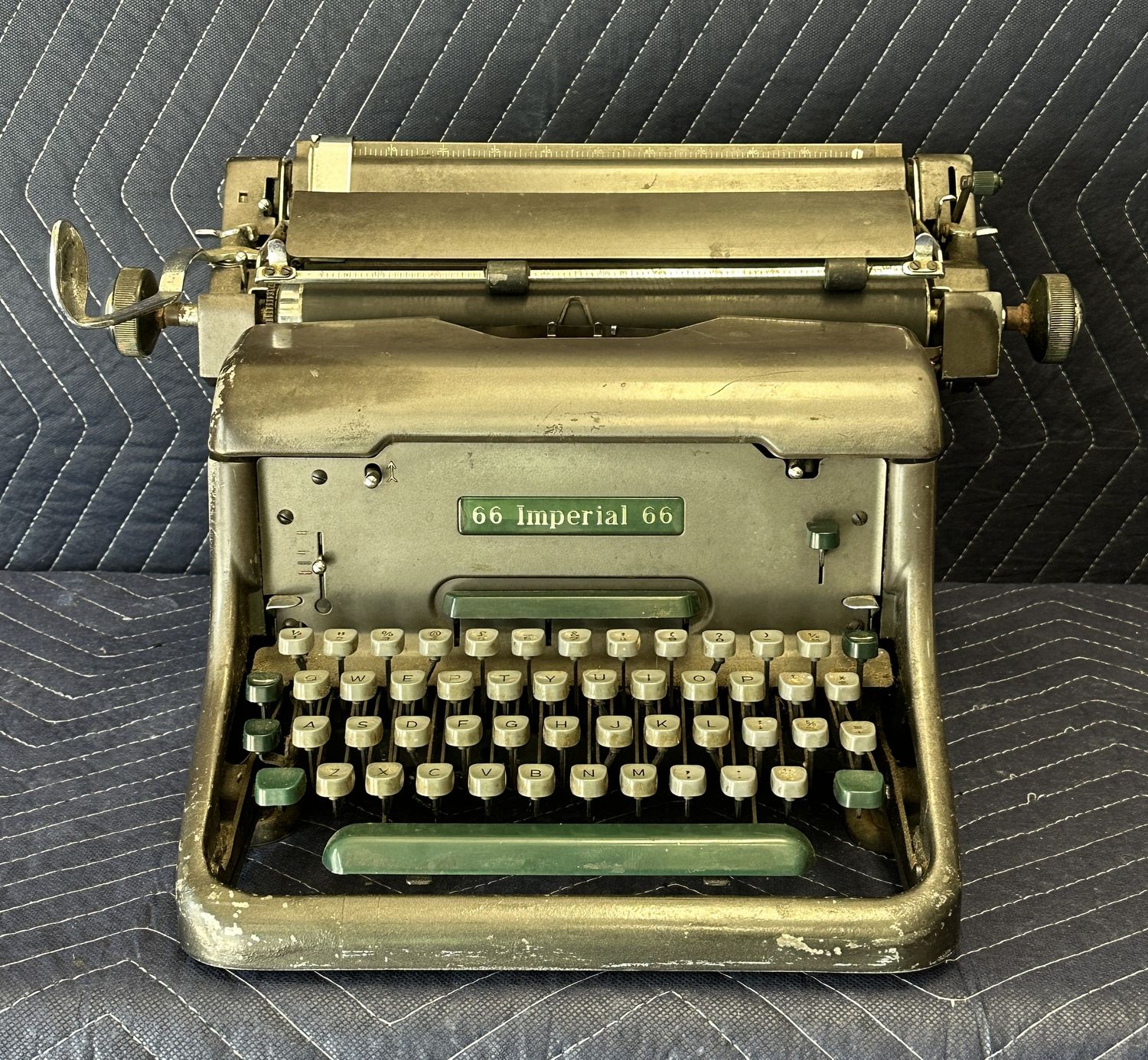 Vintage Imperial 66 Typewriter