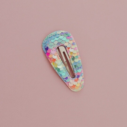 Reversible Sequin Snap Clip