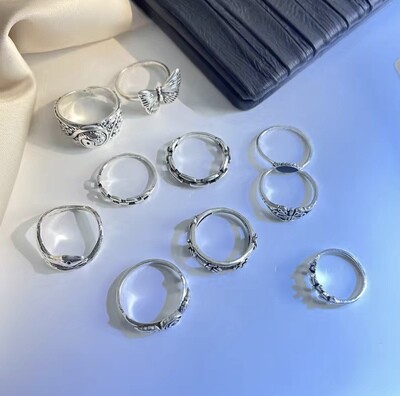 "Timeless Elegance: Classic Butterfly Snake Blossom Chain Eye 10 Piece Rings" 🦋🐍🌸💍