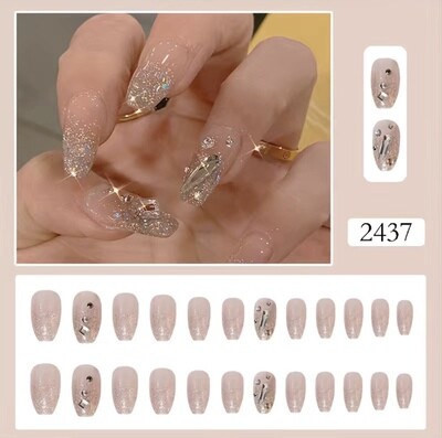 Fake Nails with Plans, Reflexive Artful dance entertainer