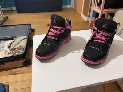 Nike Air Jordan Flight 1 2009 Girls, size 6