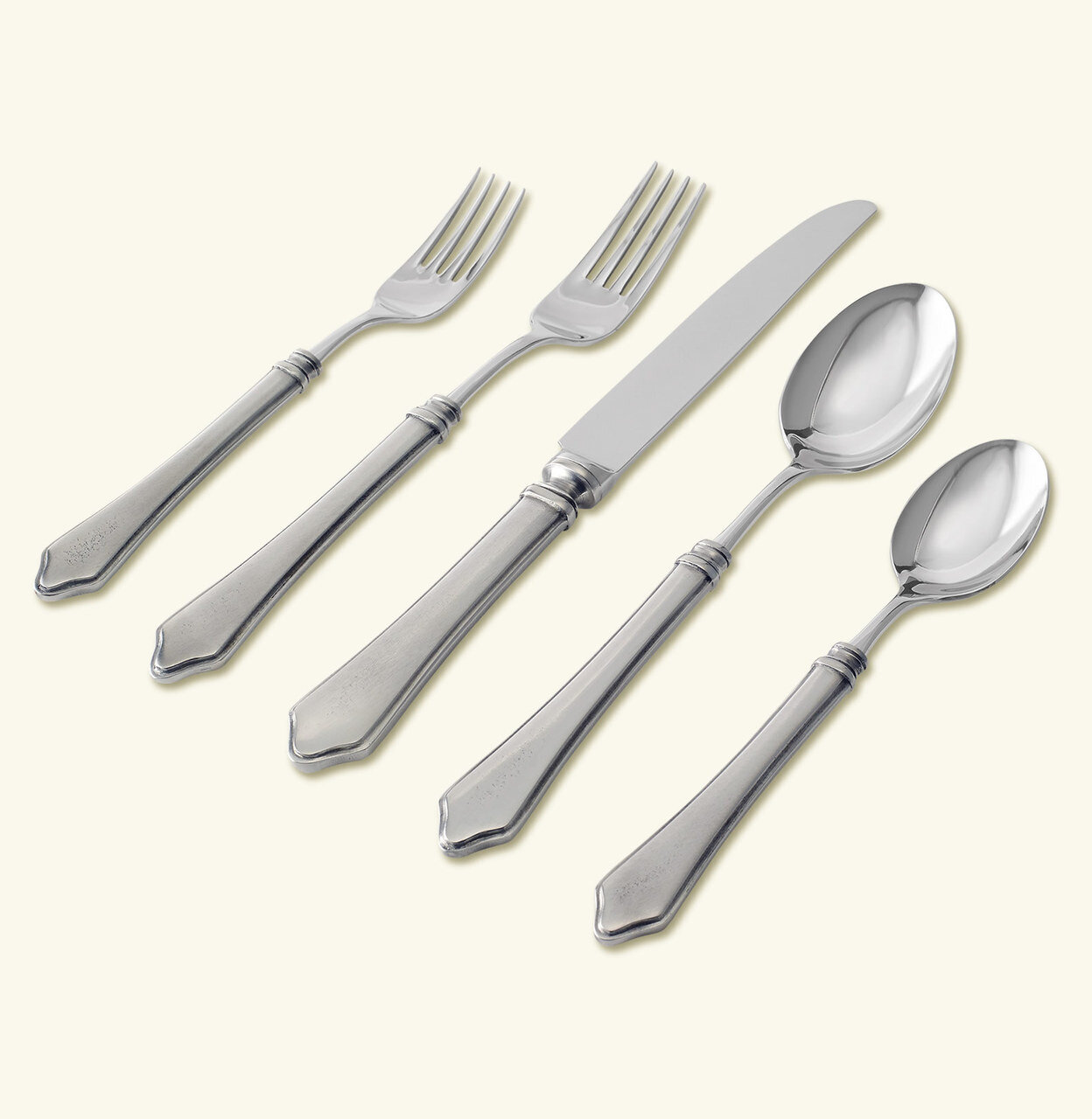 Match Pewter 5 Piece Place Setting With Forged Blade