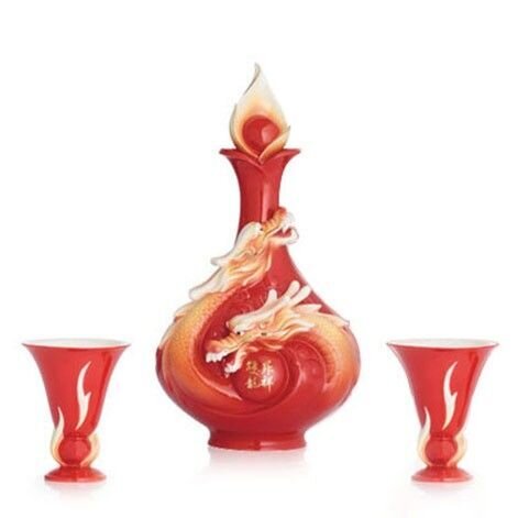 Franz Porcelain Double Dragon Rising Design Sculptured Porcelain Wine Pot With Wineglass Set FZ02653