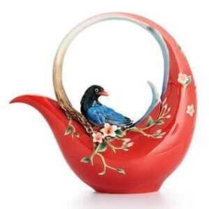 Franz Porcelain Joyful Magpie Teapot FZ01756