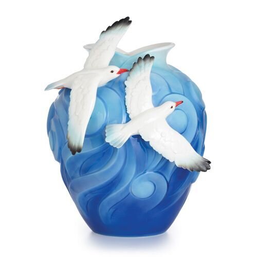Franz Porcelain Soaring Seagull Design Sculptured Porcelain Large Vase Limited Edition 2,000 FZ02755