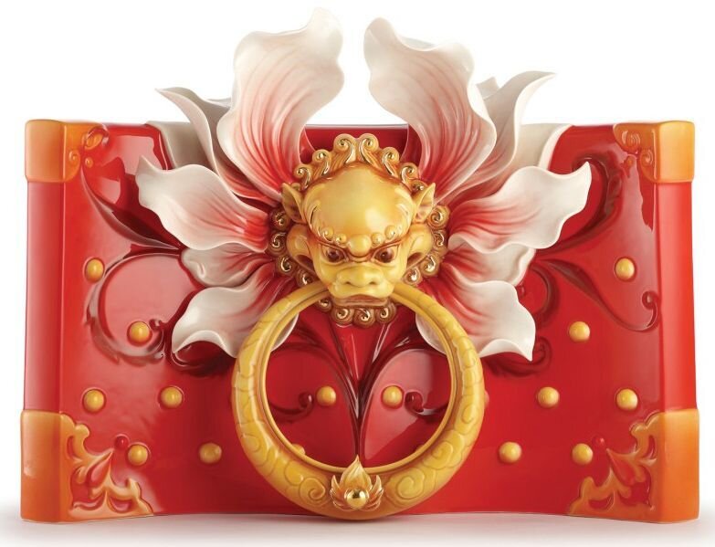 Franz Porcelain Wealthy Lion Vase Limited Edition 1688 FZ03073