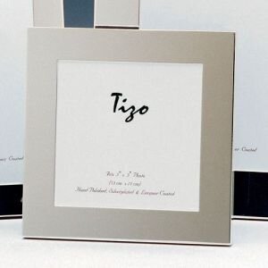 Tizo Thick Simple 5 x 5 Inch Square Silver Plated Picture Frame