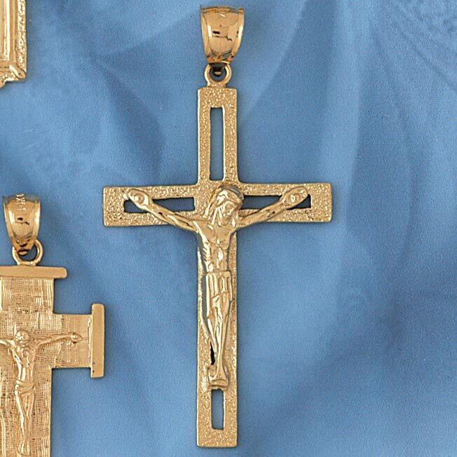 Jesus Christ on Cross Pendant Necklace Charm Bracelet in Yellow, White or Rose Gold 8454
