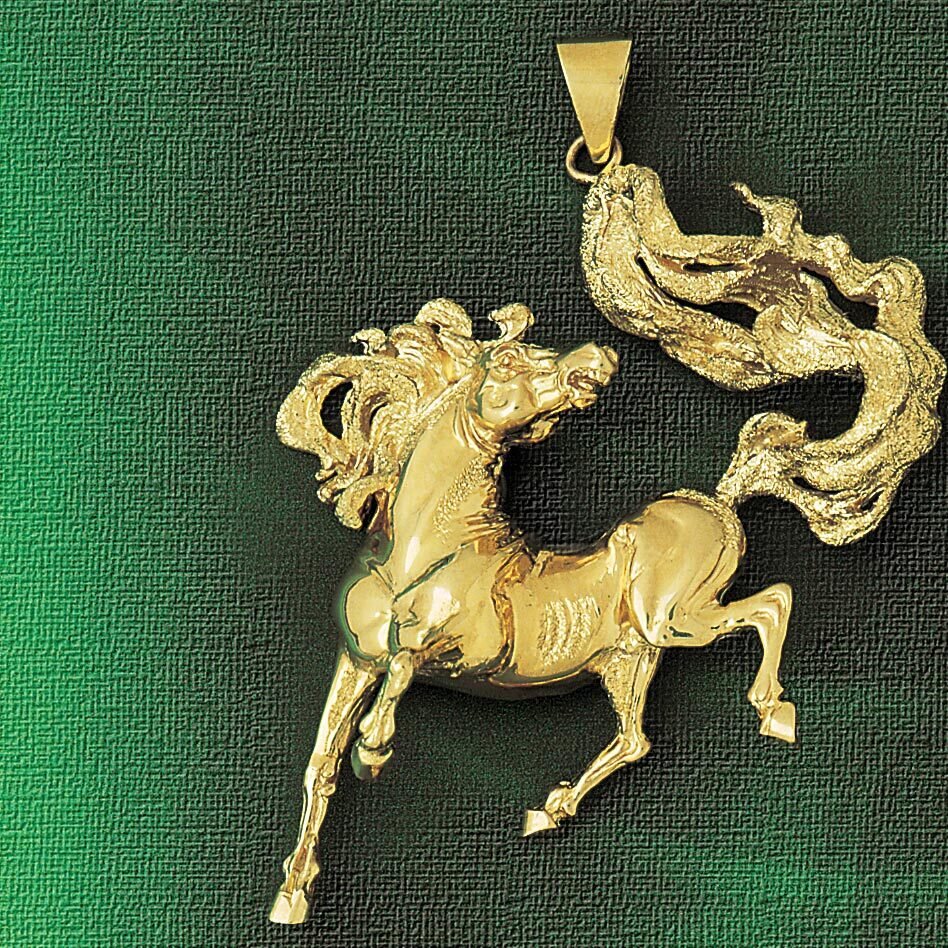 Wild Horse Pendant Necklace Charm Bracelet in Yellow, White or Rose Gold 1739