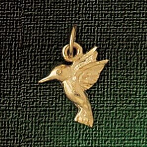 Hummingbird Pendant Necklace Charm Bracelet in Yellow, White or Rose Gold 3036