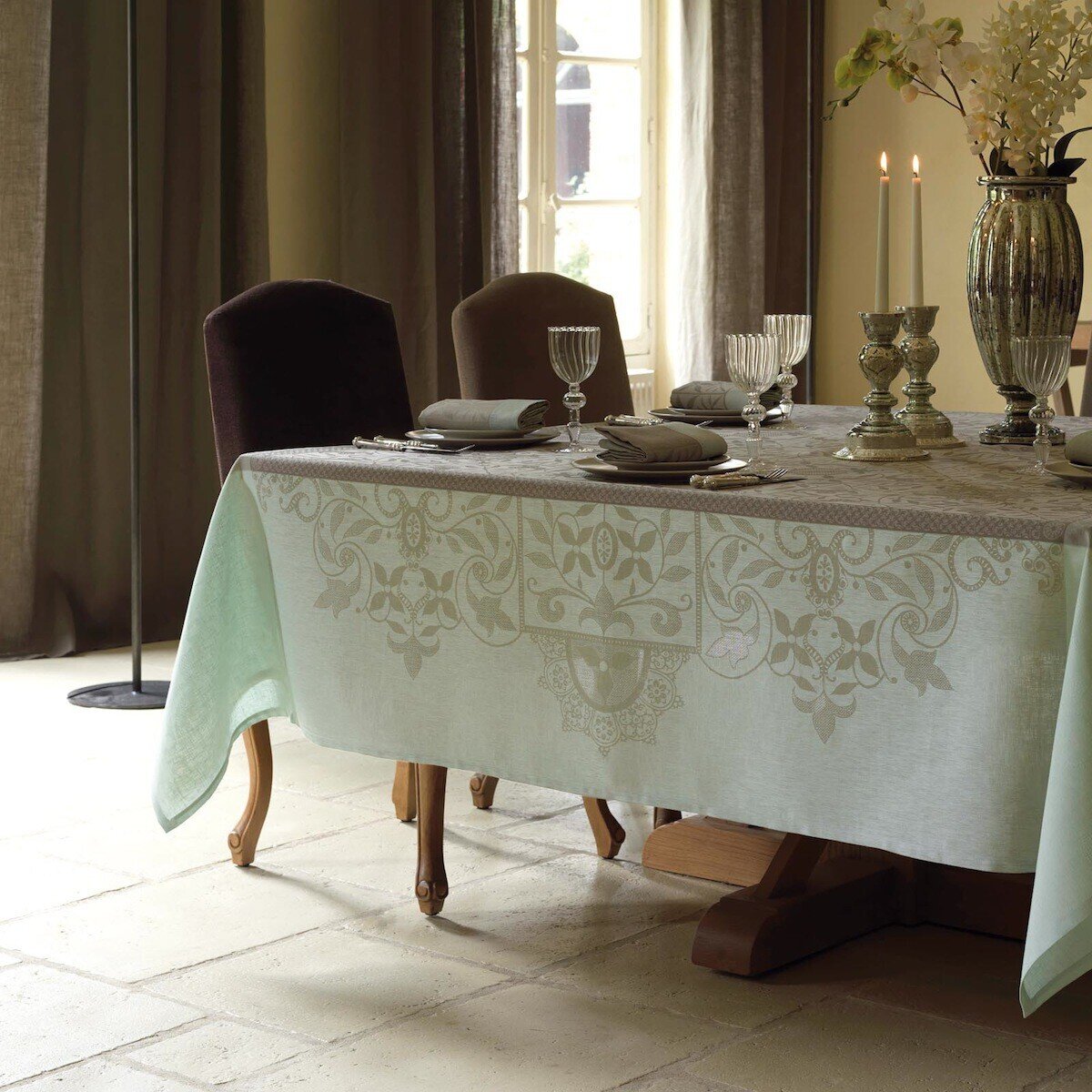 Le Jacquard Francais Venezia Ash beige Tablecloth 69 x 98 Inch