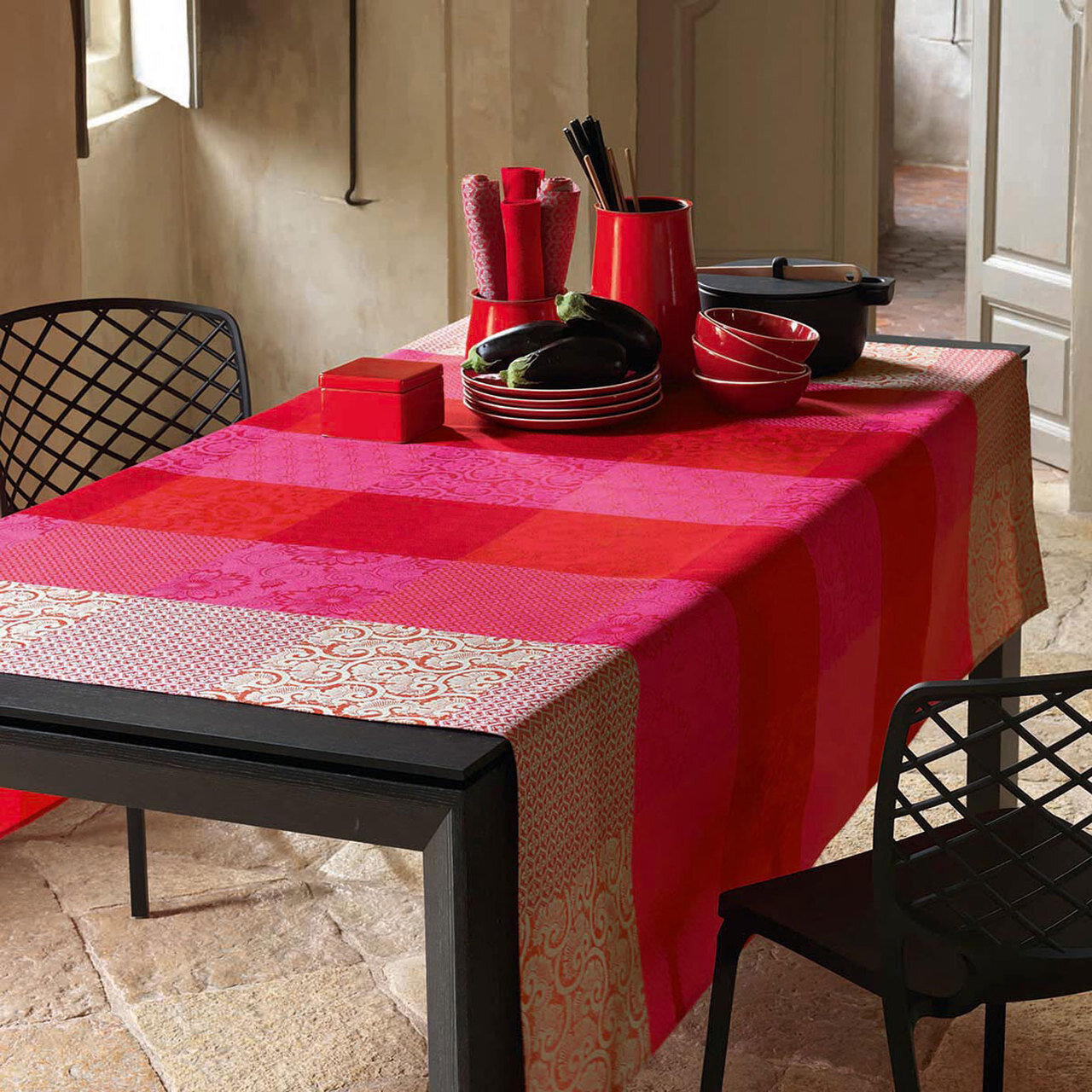 Le Jacquard Francais Tablecloth Kyoto Cherry 69 x 69 Cotton and Acrylicic
