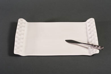 Michael Wainwright Truro Origin White Cheese Tray With Knife, MPN: 95TR03, 878686005417