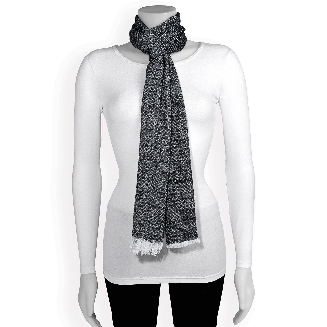 Black White Fashion Scarf GM13170, MPN: GM13170, 191101416132