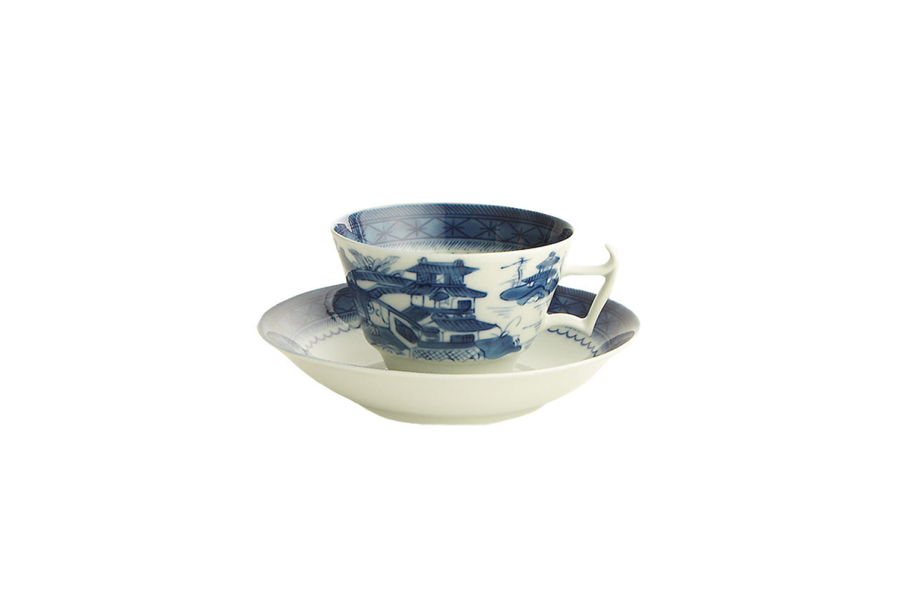 Mottahedeh Blue Canton Tea Cup &amp; Saucer HC104