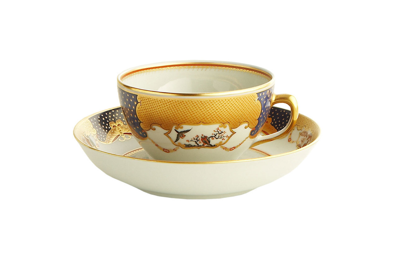 Mottahedeh Golden Butterfly Tea Cup & Saucer M30