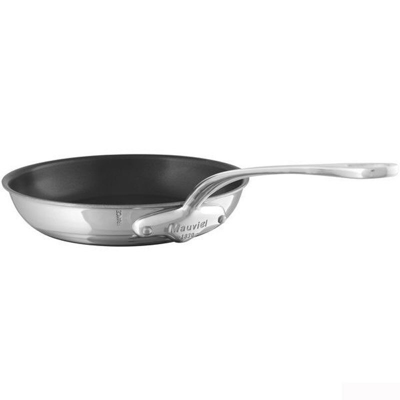 Mauviel M'Cook Round Frying Pan with Non Stick Interior 24cm 9.5 Inch