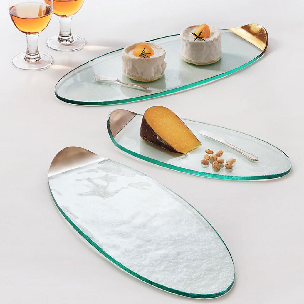 Annieglass MOD Gold 21 .25 x 8 .5 Inch Large Cheese Board MD230G