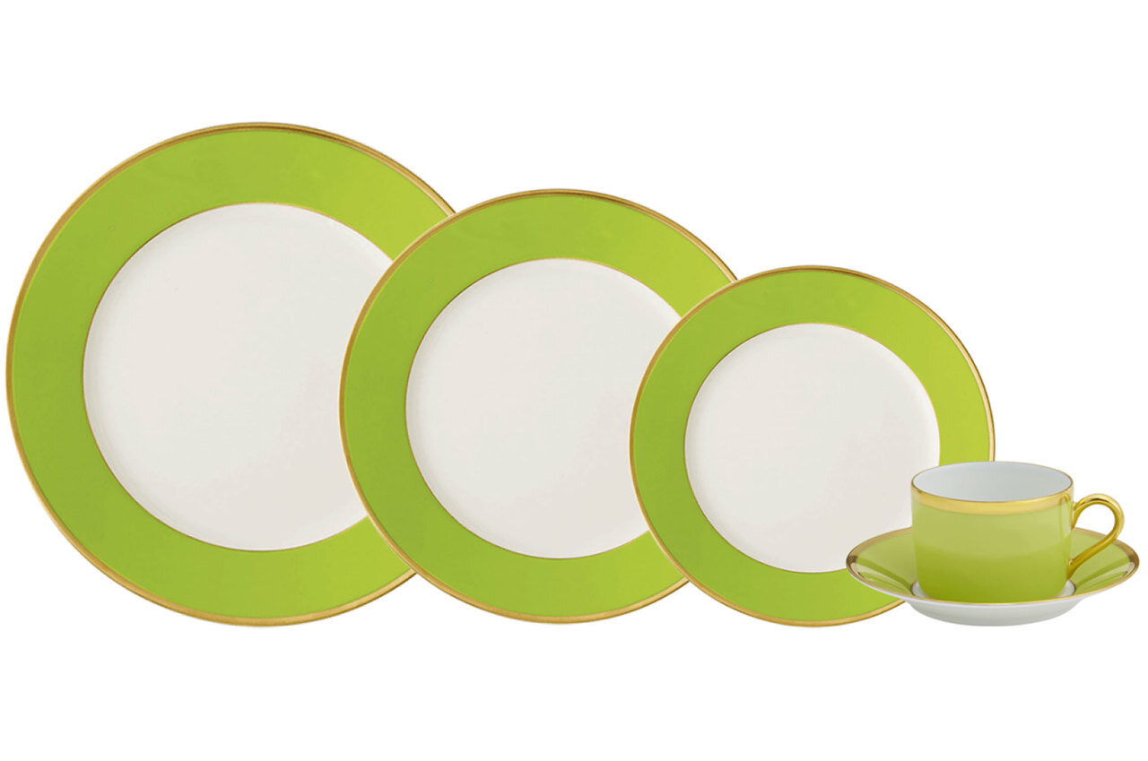 Robert Haviland Arc En Ciel Almond Green Rim Soup Plate 9 Inch HP683 32, MPN: HP683 32,